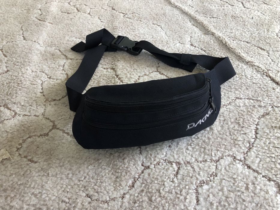 Dakine сумка - бананка