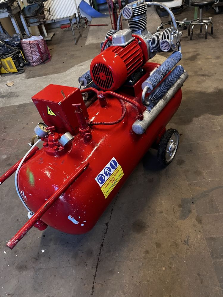 Sprężarka 3JW60 180l kompresor bdb stan
