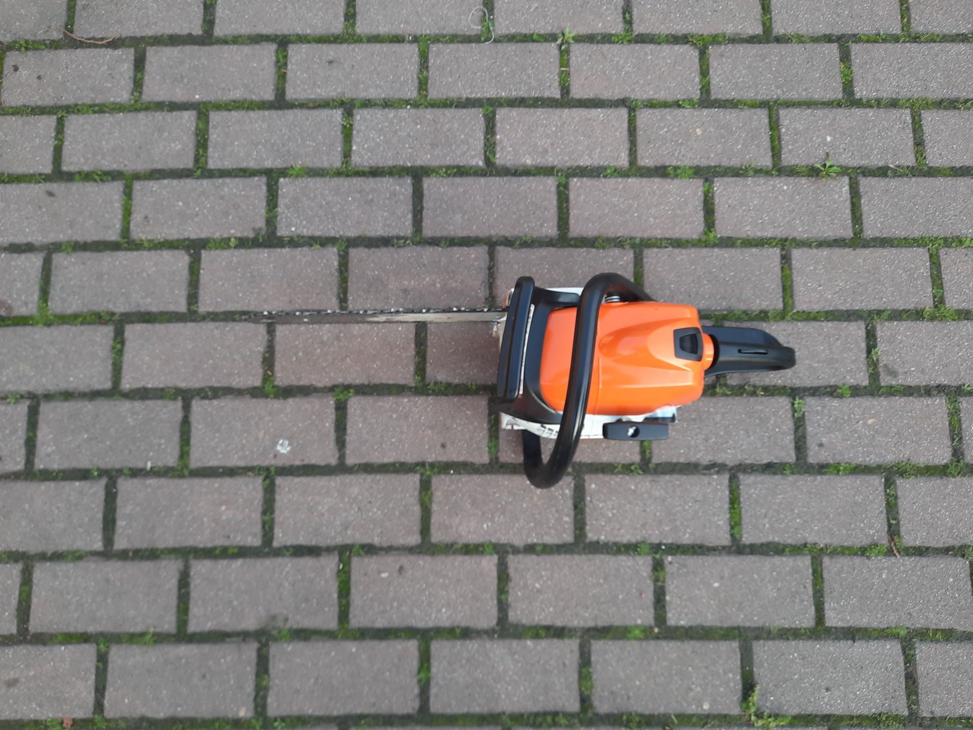 Piła STIHL MS 211  2,3 KM pilarka