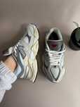 New Balance 9060 Grey