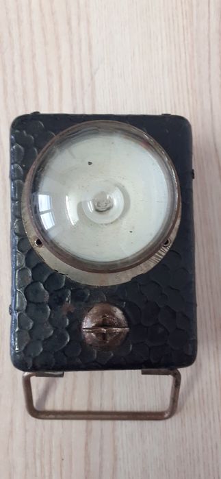 (1920 - 30 rok ) Stara Szwajcarska Przedwojenna Latarka (Szkło Soczew