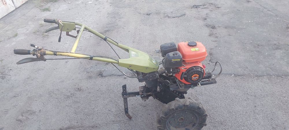 Продам мотоблок Zirka