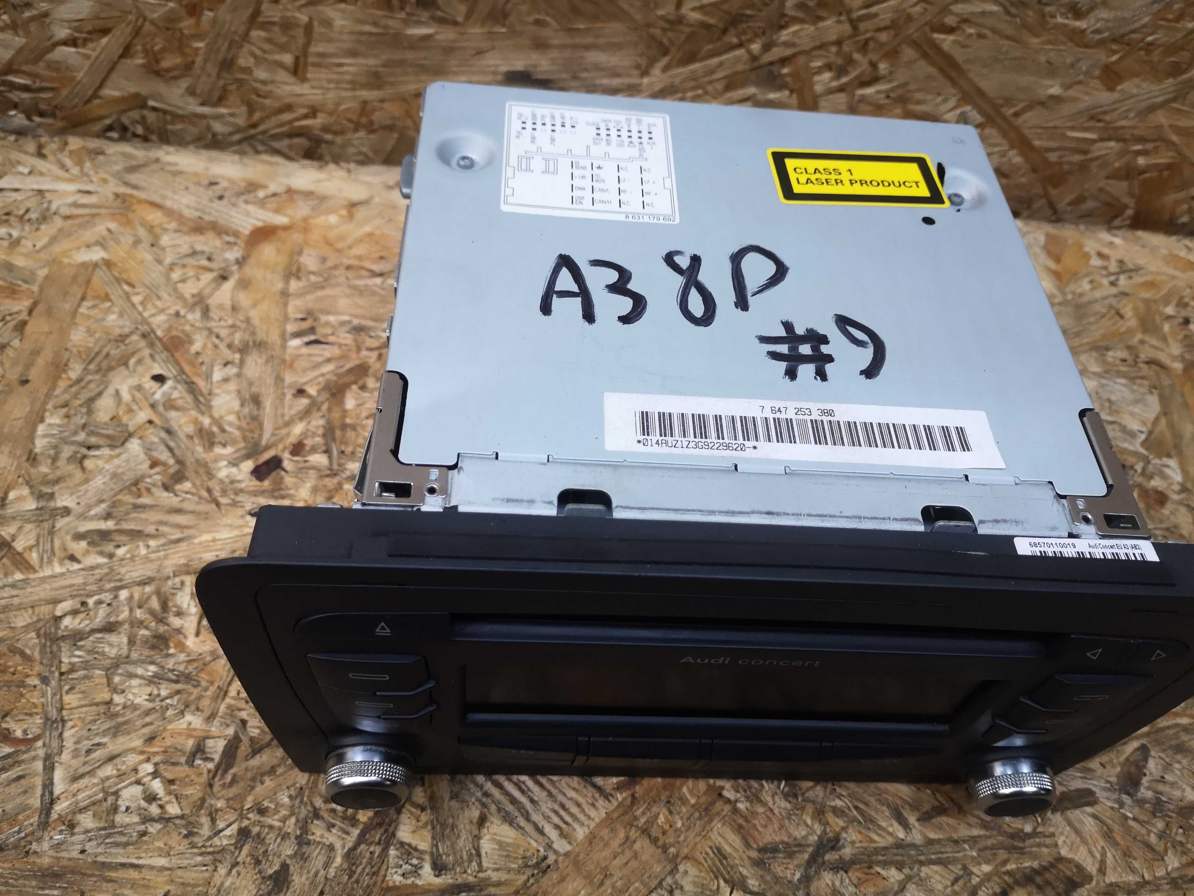 Radio CD Audi A3 8P 8P0 186G #9