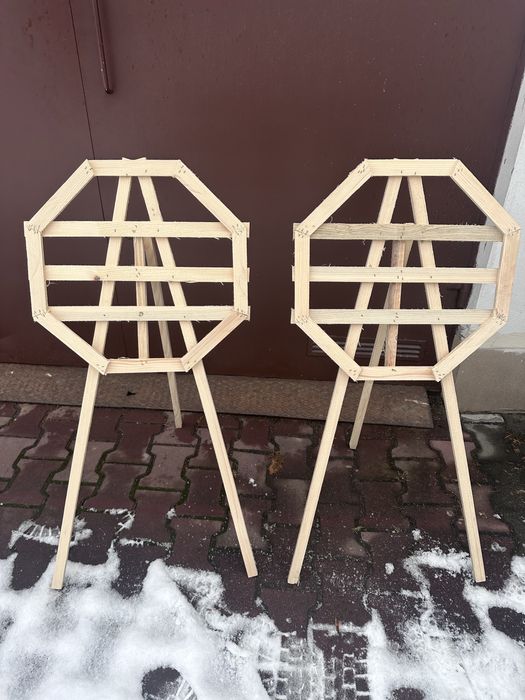 Stelaże Podkłady pod Wieńce Pogrzebowe