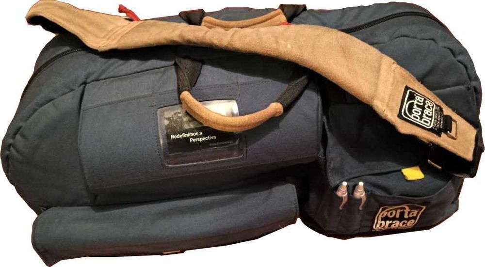 Câmara Panasonic P2 profissional c acessórios