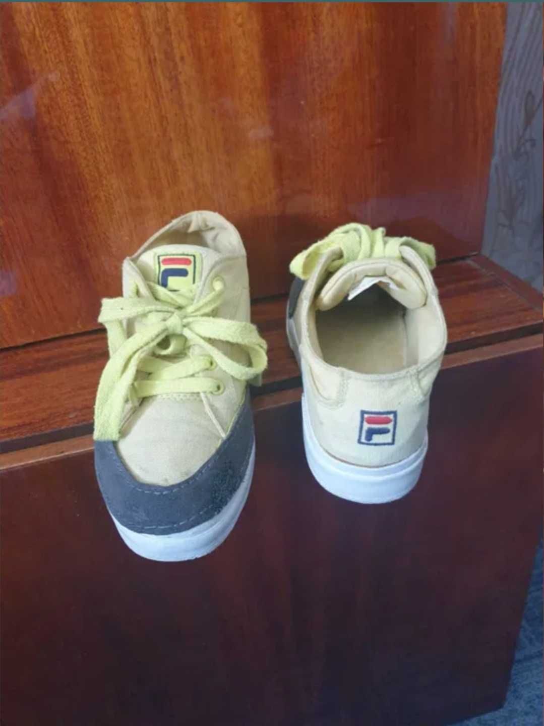 Кроссовки Fila - р.37;36 -кожанные на платформе