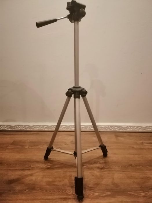 Штатив для фото, б/у