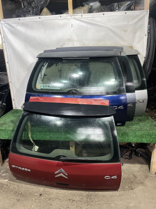 Кришка багажника Citroën C4 ляда задні двері обшивка  гарний стан с4