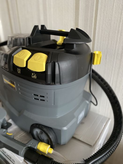 Karcher Puzzi 8/1 на гарантии