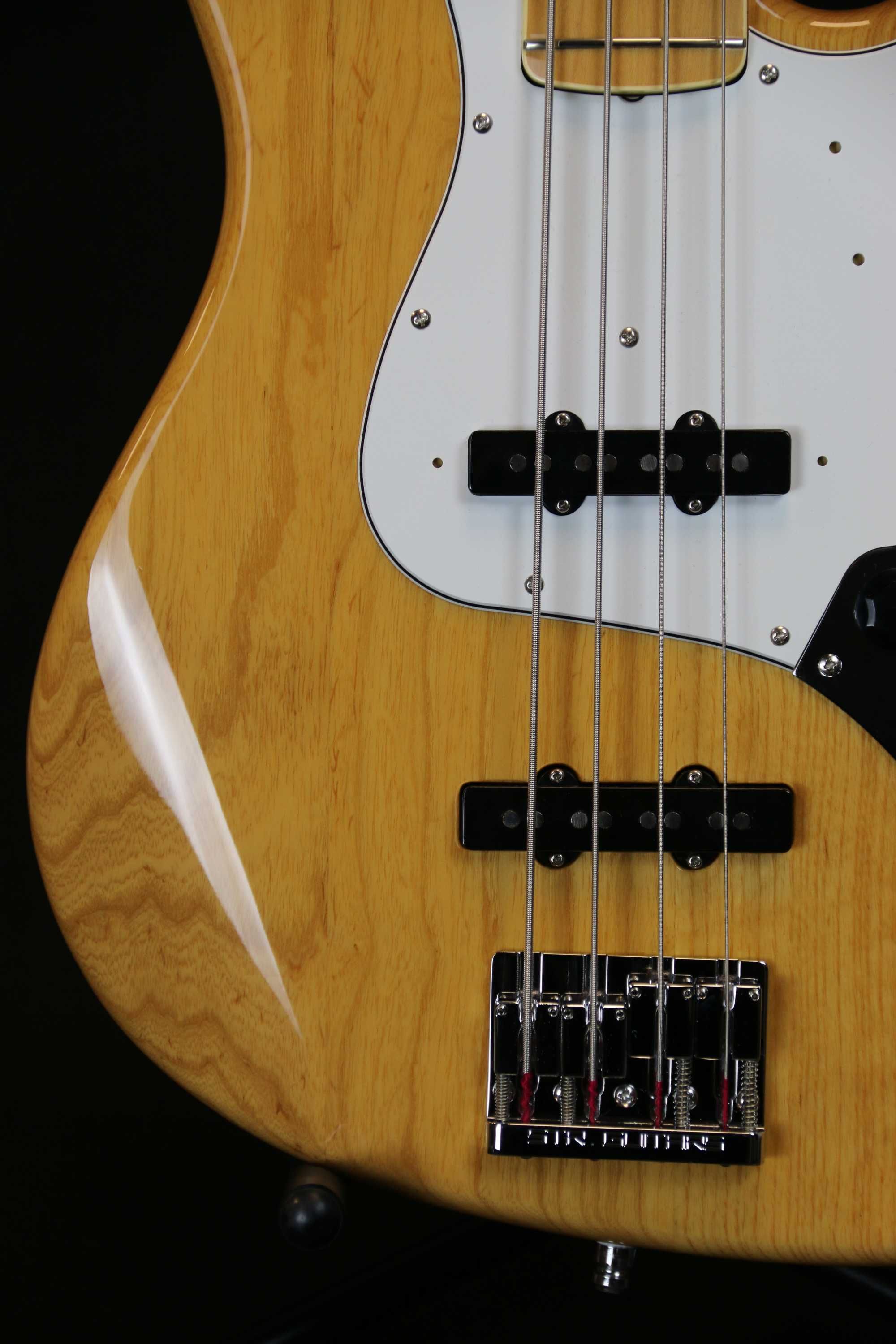 Fender Jazz Bass JB-75 NAT FujiGen Japan