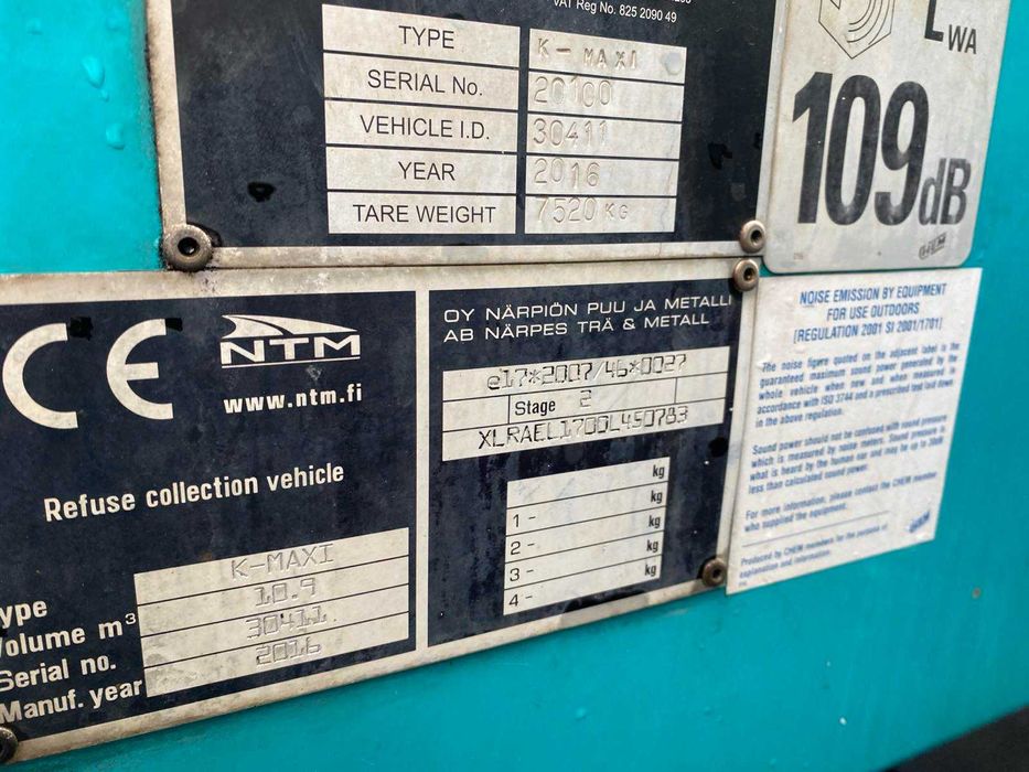 Сміттєвоз Mercedes Benz Atego 818 2012 року Бункер NTM 11m3 2016 року