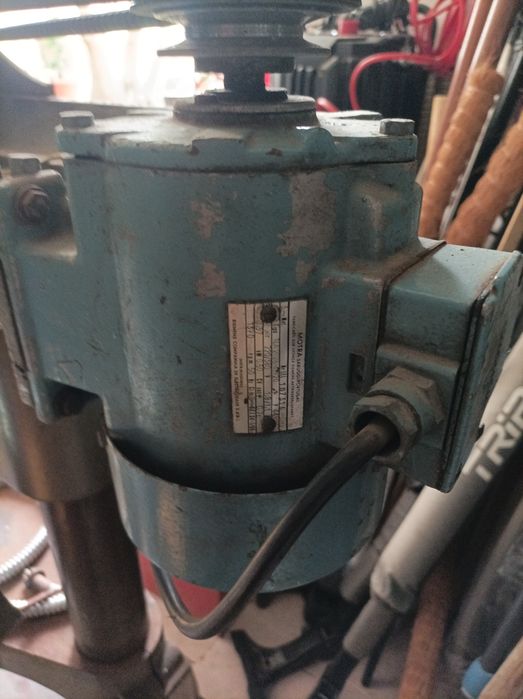 Engenho de furar trifásico da marca FFI