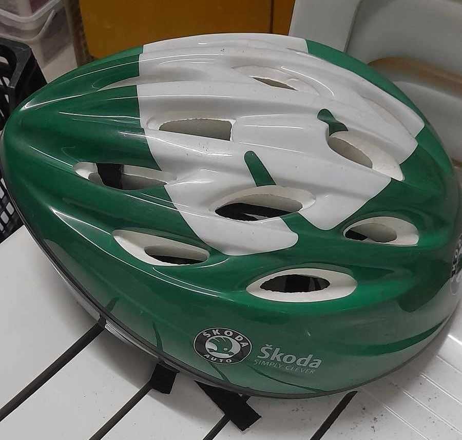 Capacete bicicleta / trotinete Skoda L