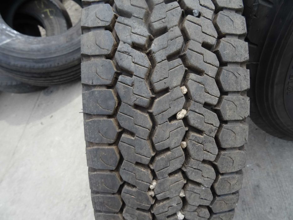 opona 215/75R17.5 Michelin X Multi D (500 netto)