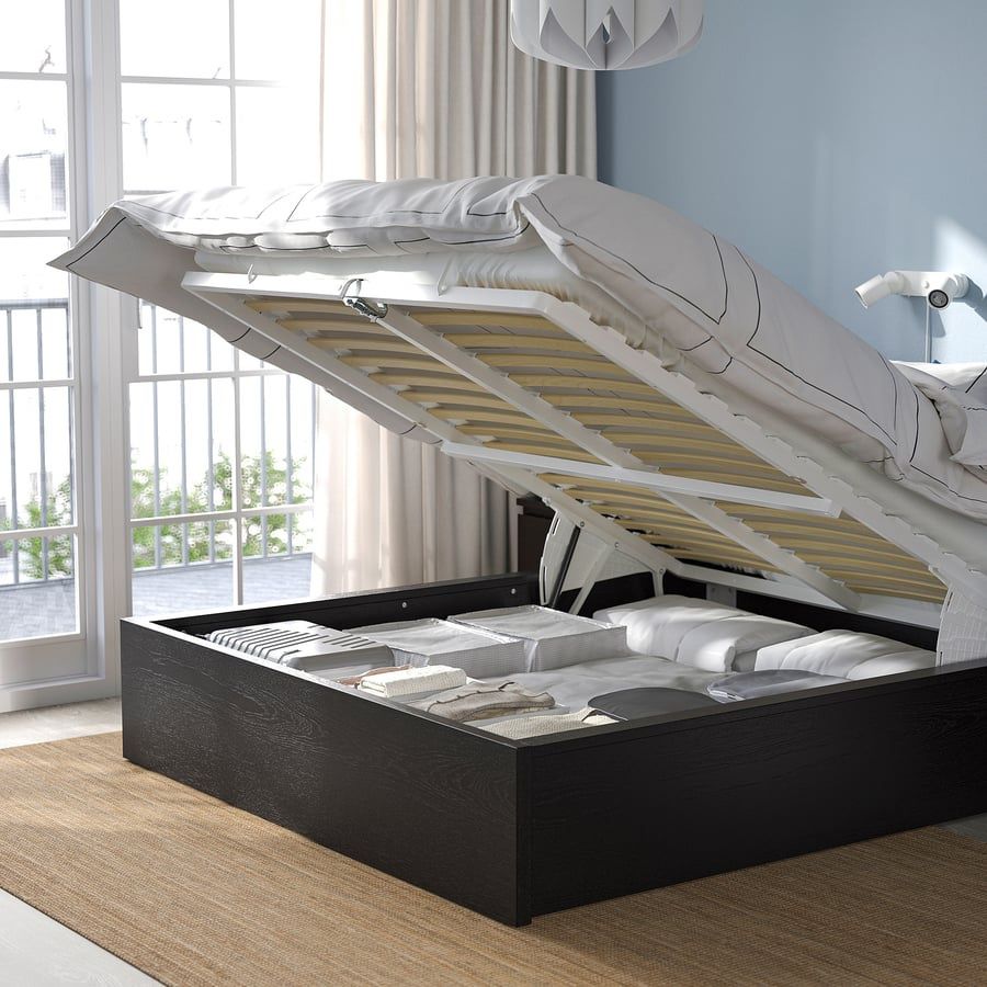 Cama Malm IKEA com colchão incluído