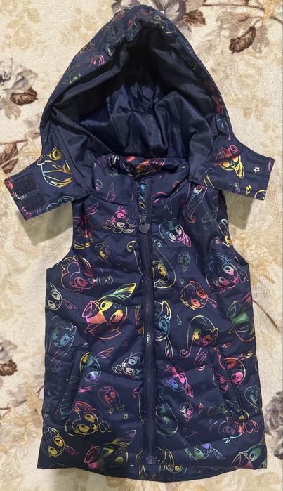 Безрукавка весняна