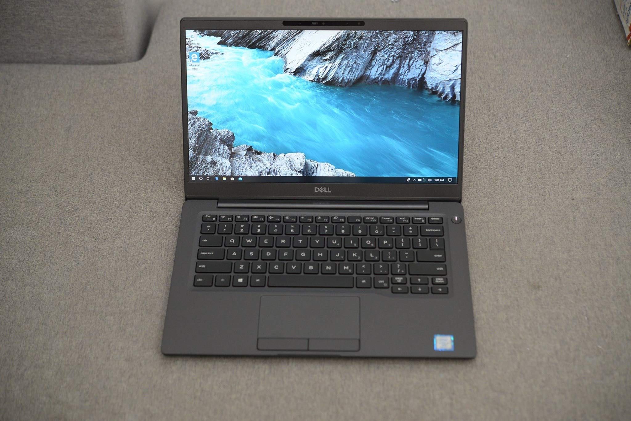 Portátil Dell Latitude 7300 - 13" FHD i5 - Fatura e Garantia