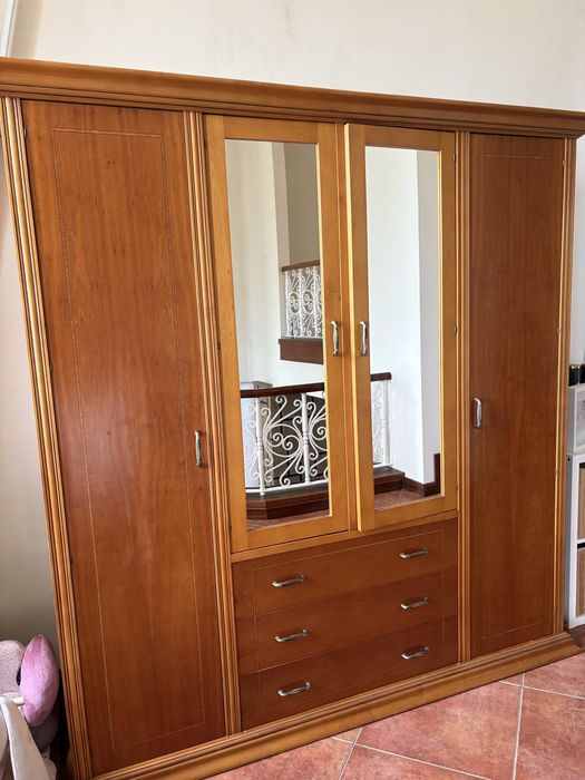 Quarto de madeira cerejeira