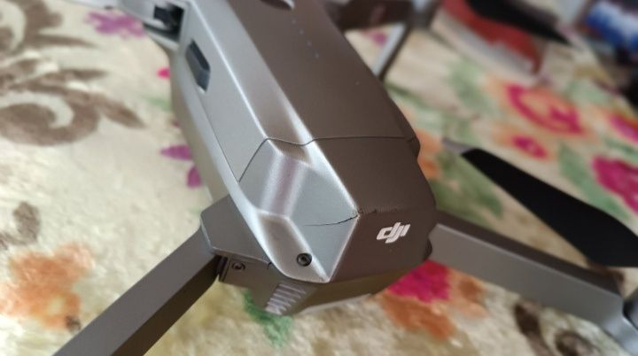 Квадрокоптер DJI Mavic Pro Platinum