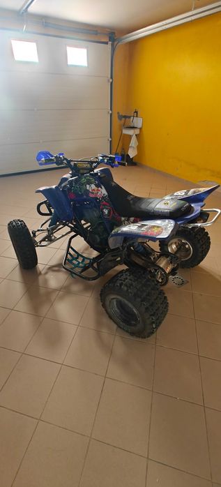 Yamaha Raptor 660R de 2001 nacional e com documentos