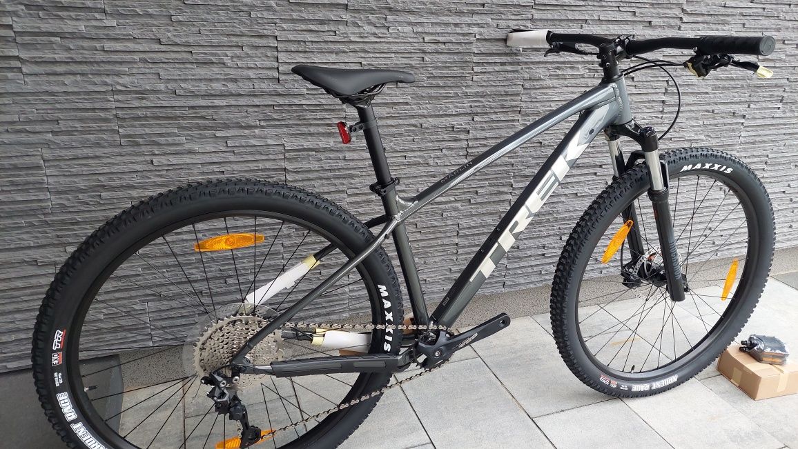 Najtaniej 2024r nowy Trek Marlin 7 Marlin 6 RockShox Deore