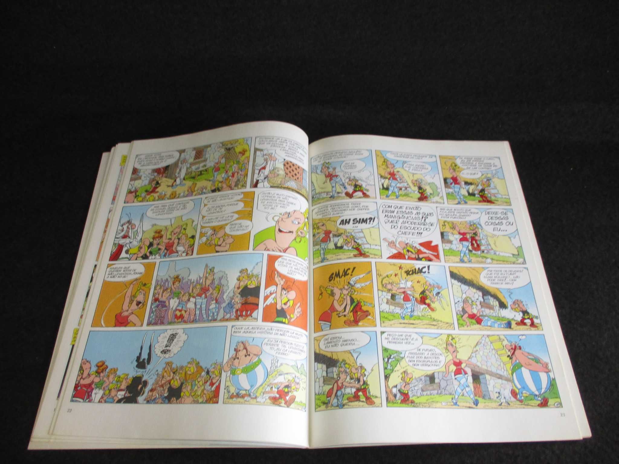 Livro BD Astérix A Rosa e o Gládio Meribérica Liber 1991