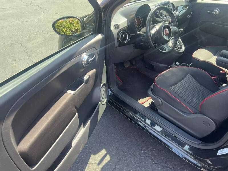 2017   FIAT   500
