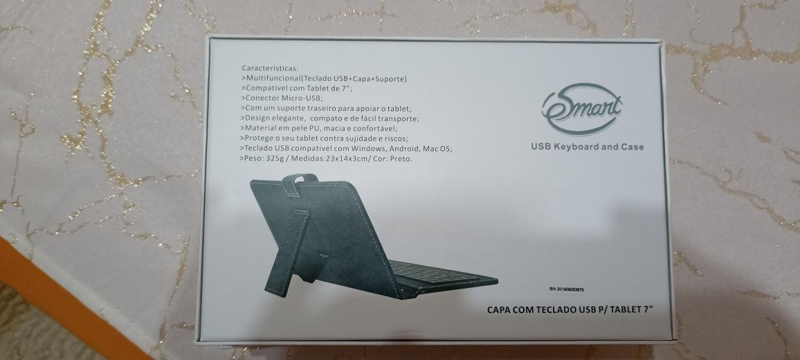Tablet mais capa teclado novos em caixa