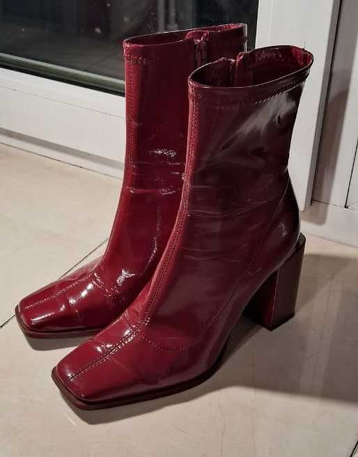 Жіночі ботильйони червоні лаковані stradivarius 36 розмір