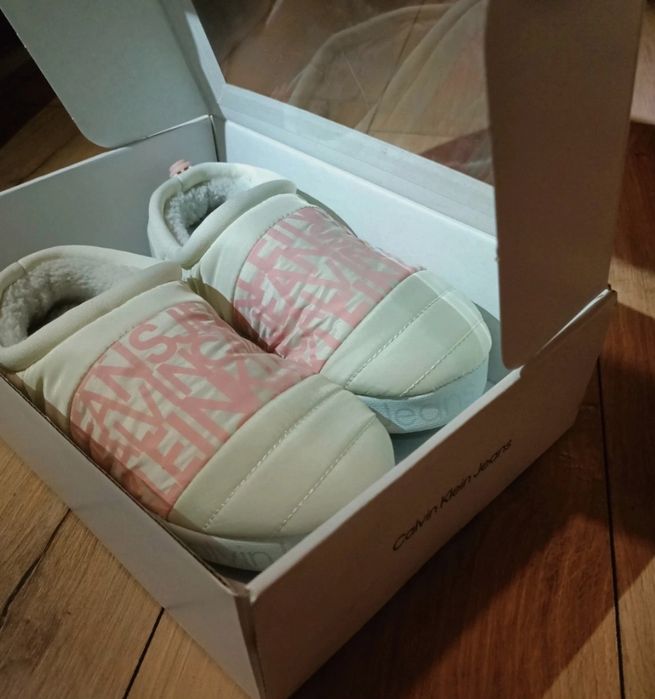 Kapcie Kalvin Klein oryginalny