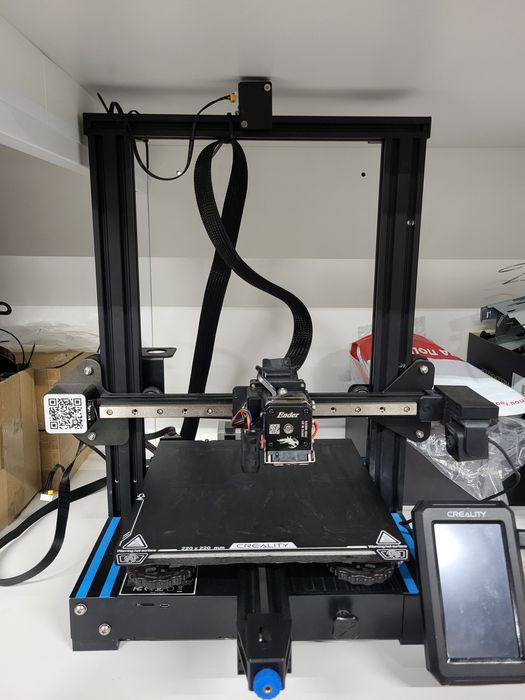 Creality Ender-3 V2 (3 KE)