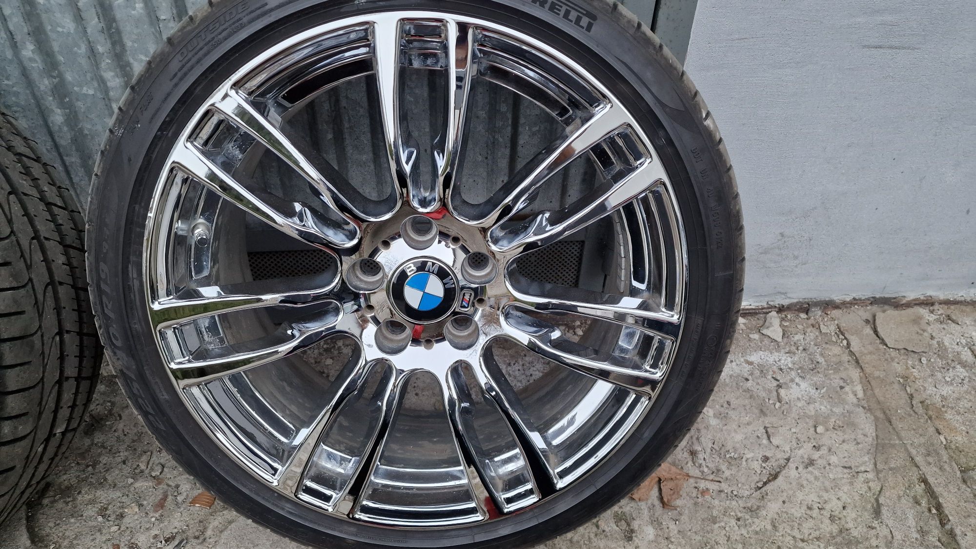 Felgi 19 cali Bmw f32 f33 f36 f30 Oryginalne bmw m pakiet chromowane