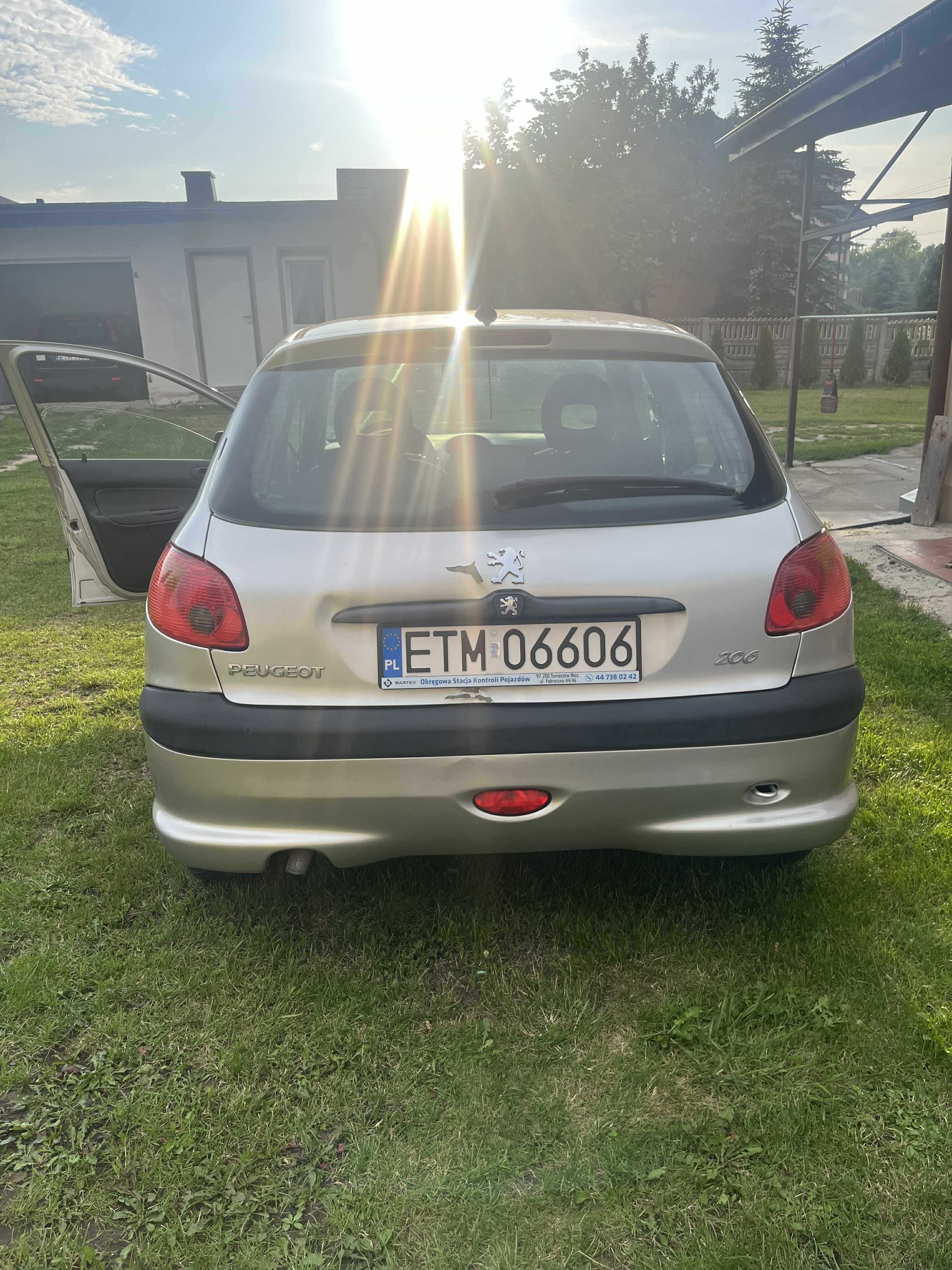 Peugeot 206 1.4 75KM 2005r.