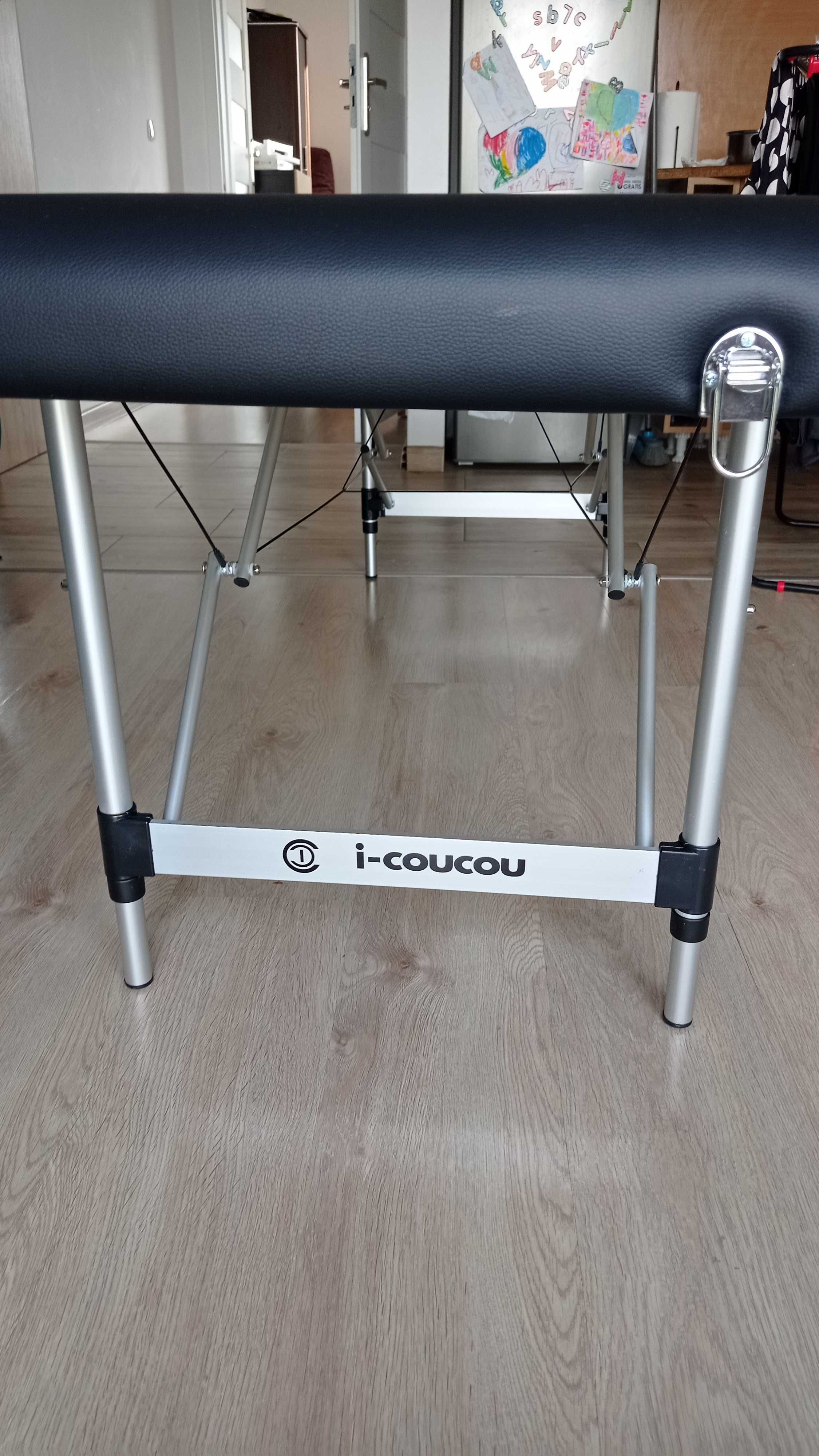 "Łóżko do stylizacji rzęs
