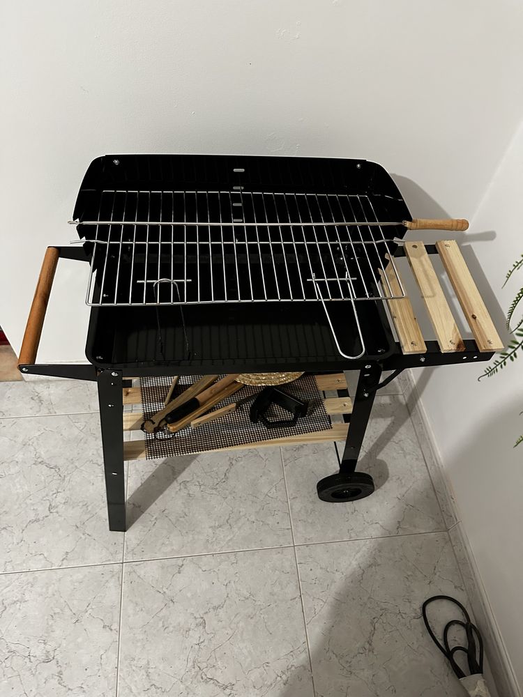 Barbecue com acessorios