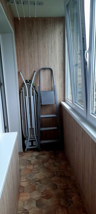 Однокімнатна 40 м кв. Дорогожичі, Сирець