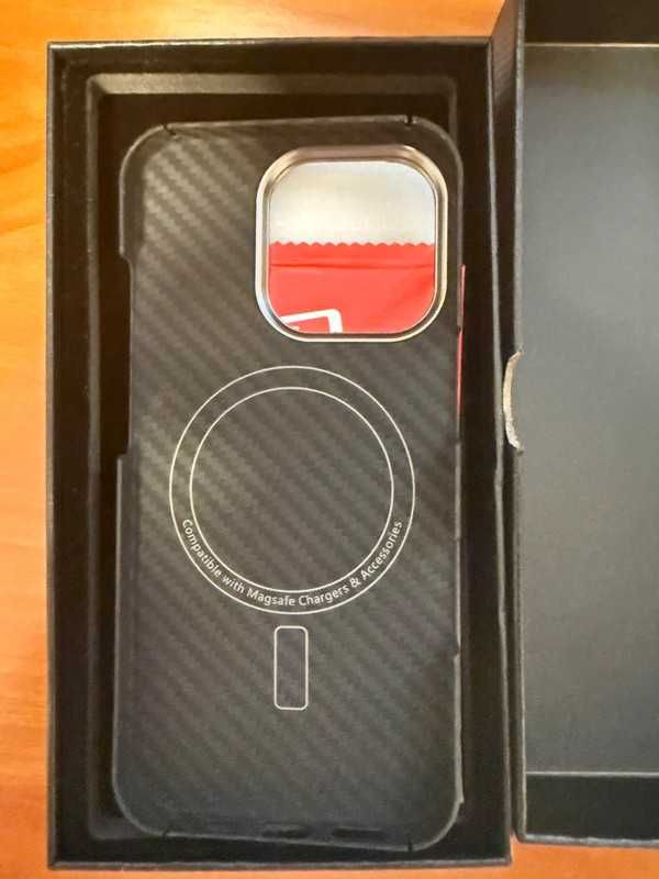 iPhone 16 PRO real carbon fibre case