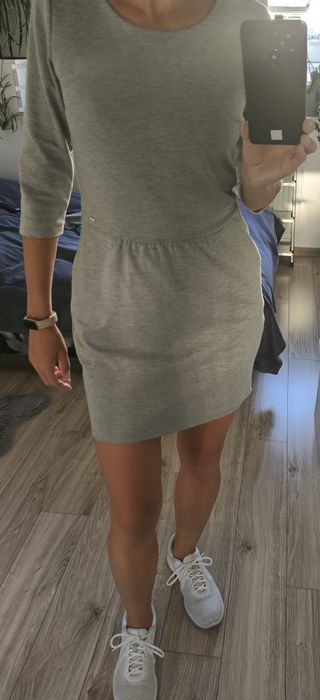 Sukienka dresowa Chillin r. L szara