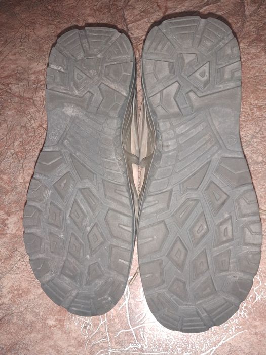 Продам кросівки тактичні Vogel 44 розмір