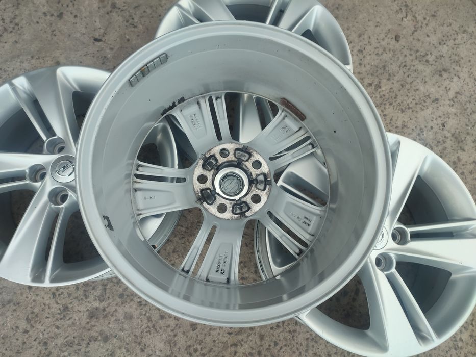 Диски 5/120 R17 Opel Insignia