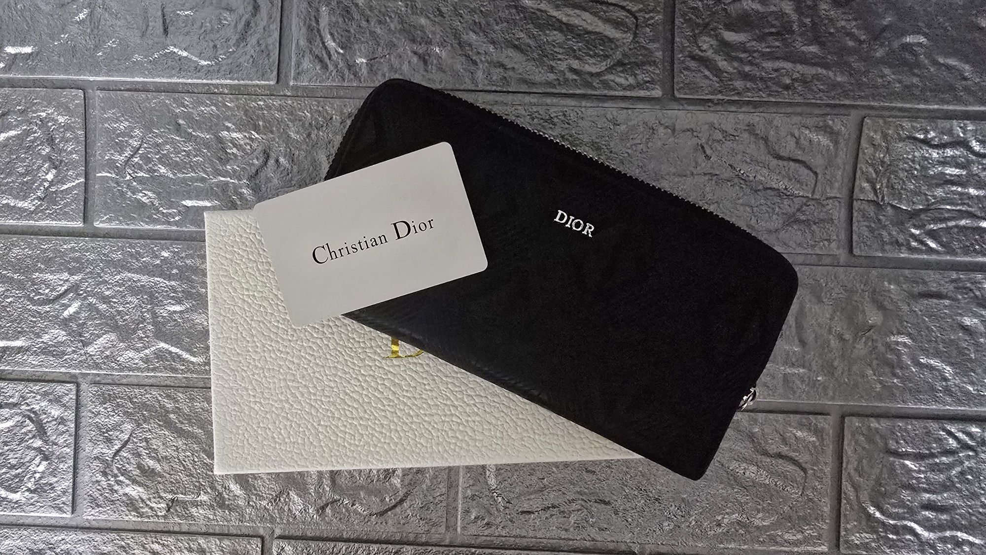 Гаманці жіночі Dior, Gucci, Louis Vuitton