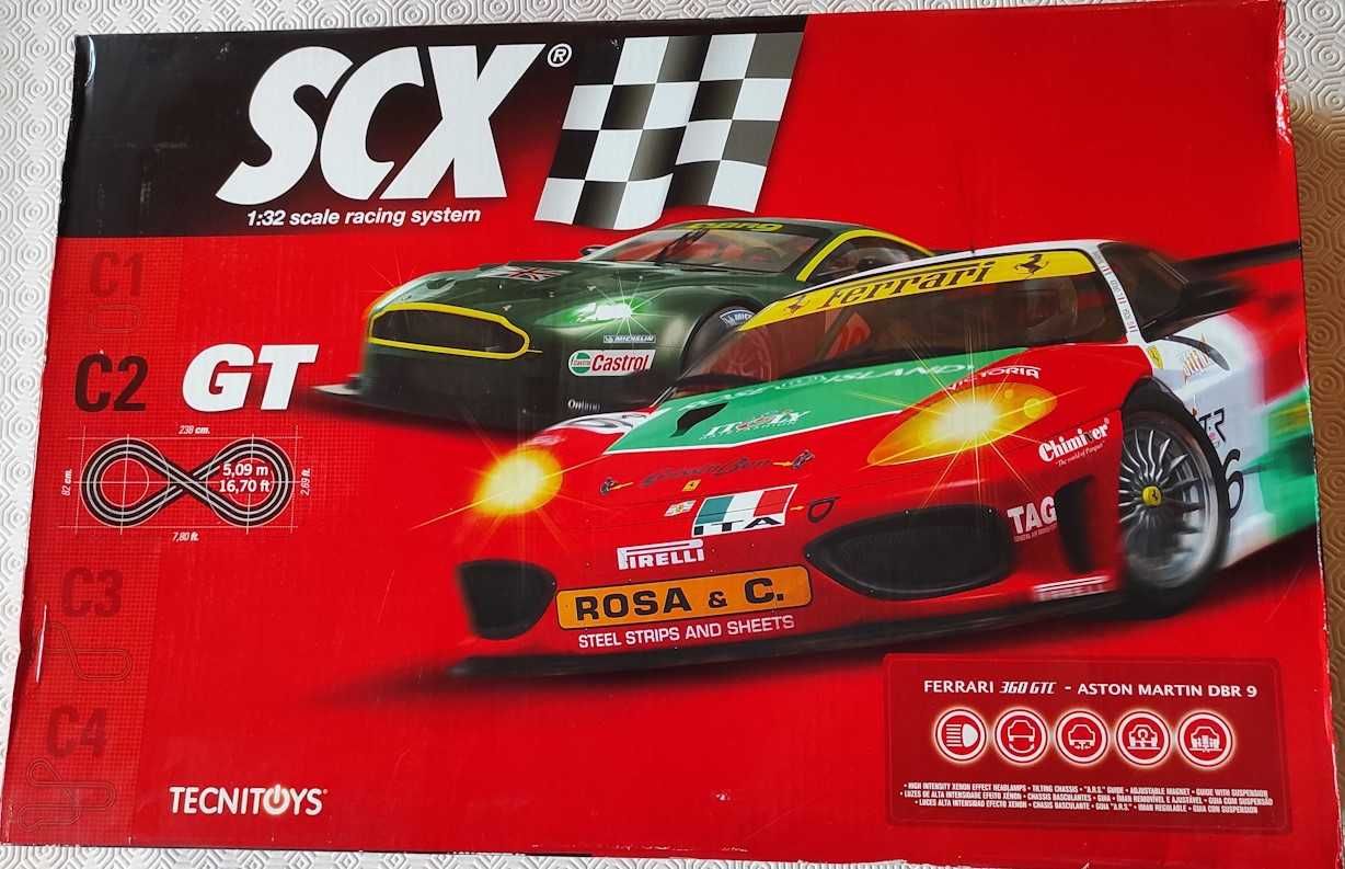 Pista SCX C2 GT Aston Martin Ferrari