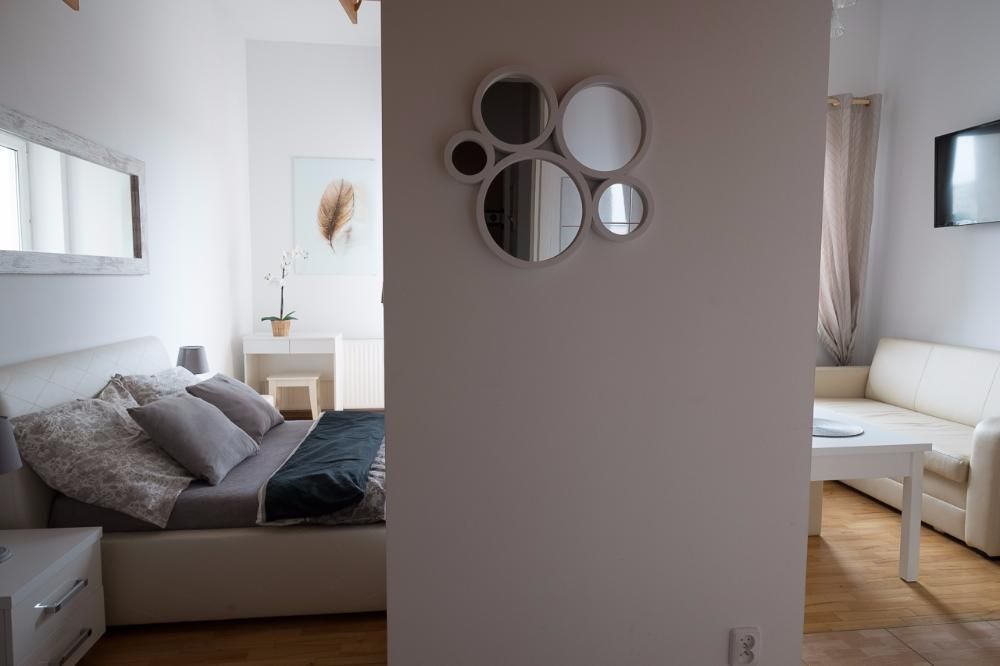 Apartament z basenem