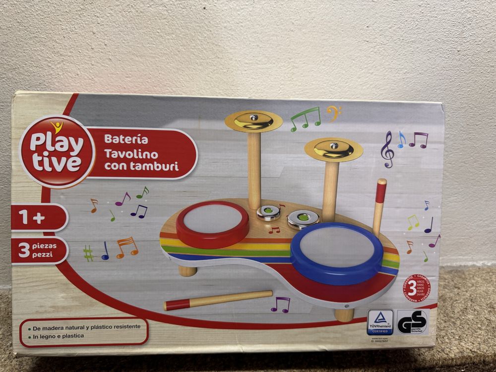 Brinqedo bateria