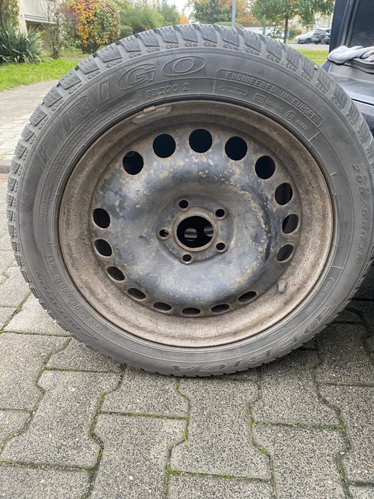 Koła zimowe Dębica Frigo 2 205/55 R16 na felgach 5x112 – komplet