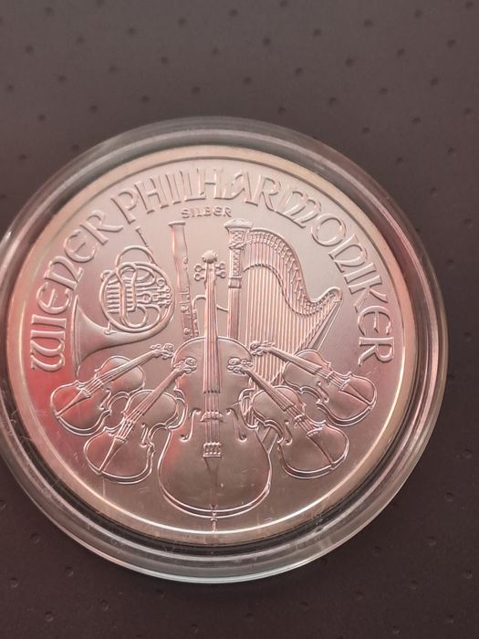 Серебряная монета Либертад 2011 . 250 эскудо Argor Heraeus