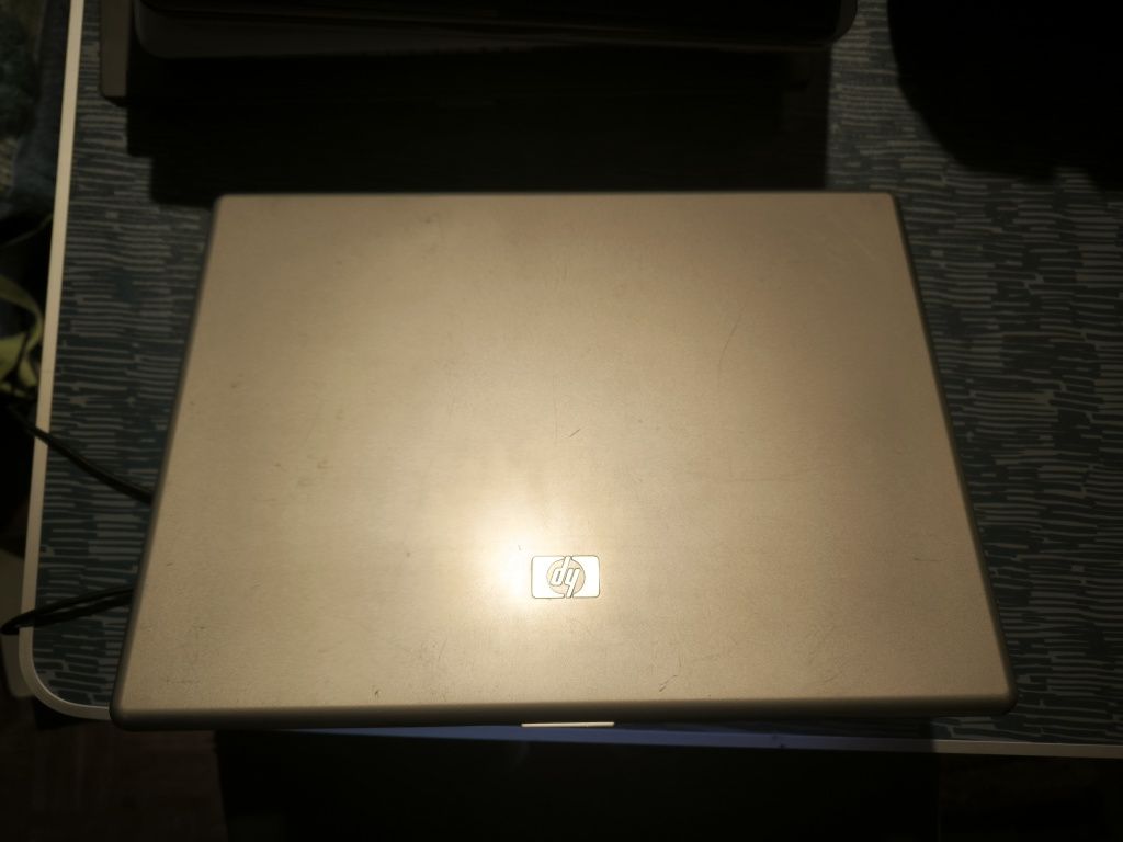 Portátil HP Antigo - Intel Pentium (Com Linux instalado)
