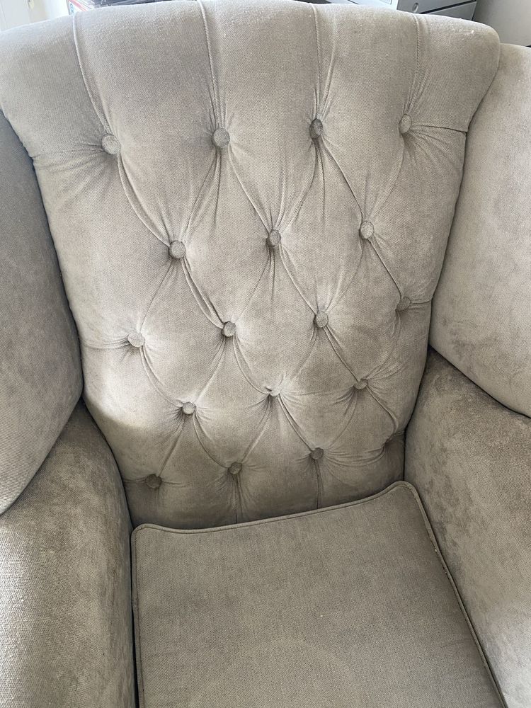 Sofa Chesterfield plus 2 fotele
