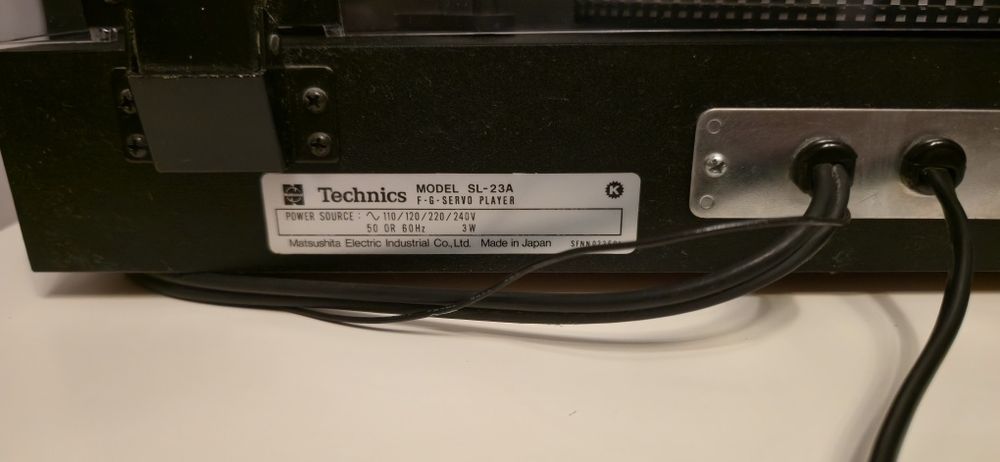 Technics SL 23 A Gramofon