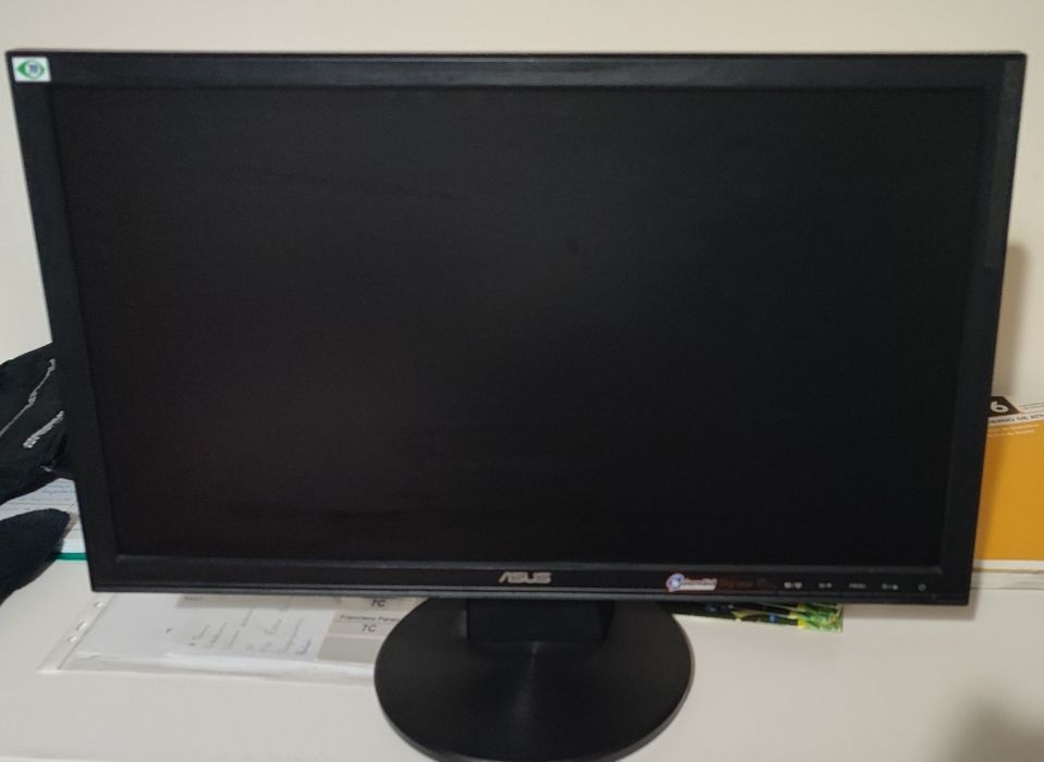 Monitor ASUS 22"LCD